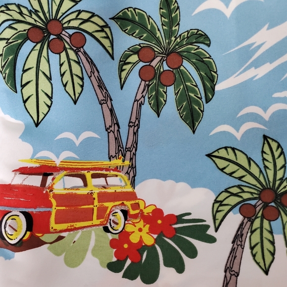 SSLR Christmas Button up Shirt - Picture 10 of 16